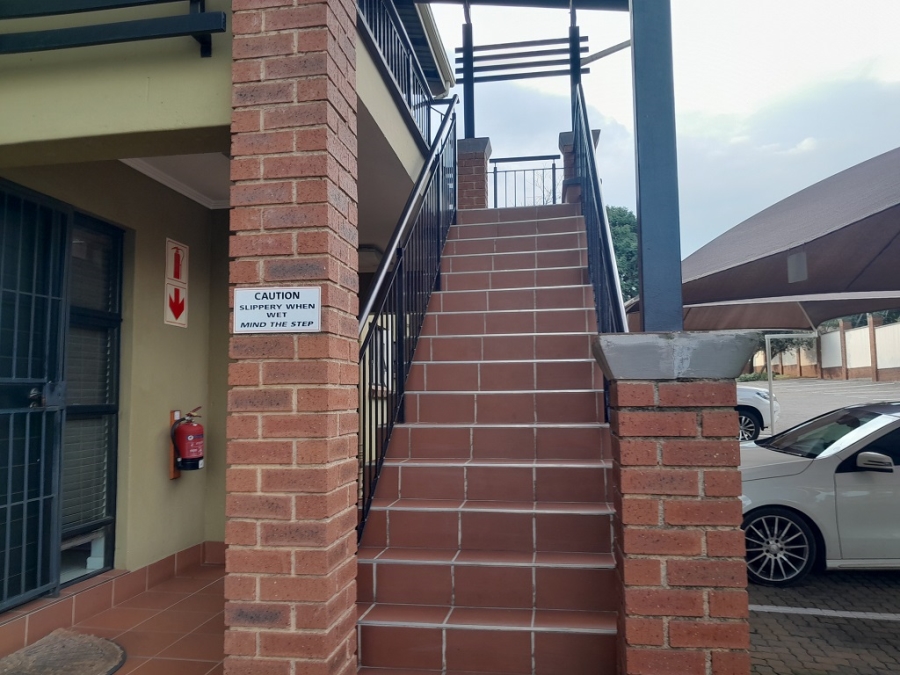 2 Bedroom Property for Sale in Glenvista Gauteng