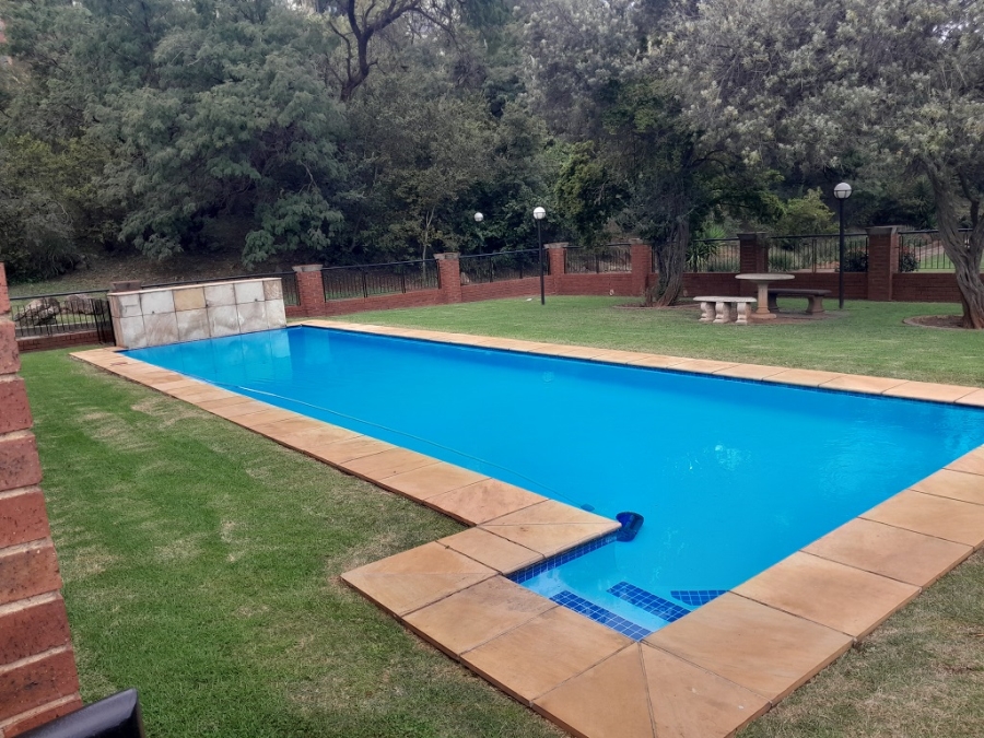 2 Bedroom Property for Sale in Glenvista Gauteng
