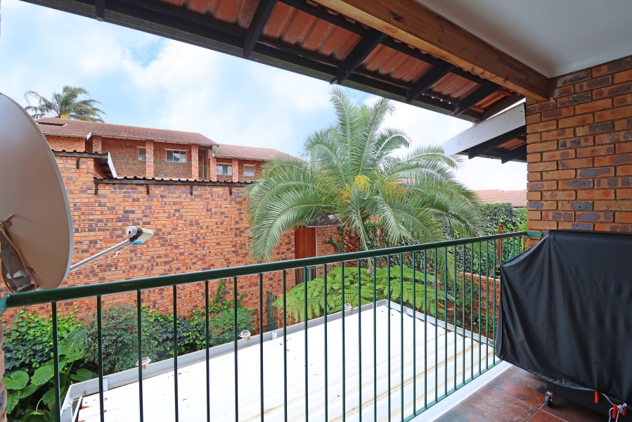 2 Bedroom Property for Sale in Northcliff Gauteng
