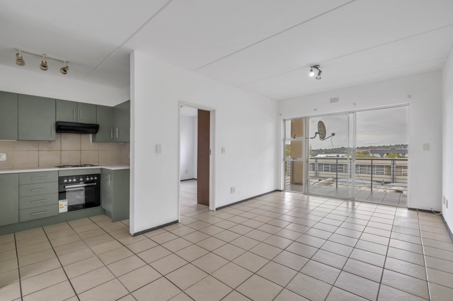1 Bedroom Property for Sale in Ferndale Gauteng