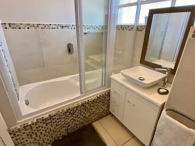 To Let 1 Bedroom Property for Rent in Melrose Gauteng