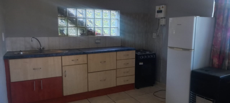 To Let 1 Bedroom Property for Rent in Blairgowrie Gauteng