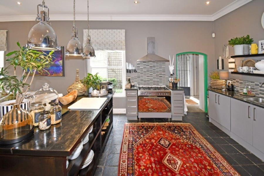 To Let 2 Bedroom Property for Rent in Melrose Gauteng