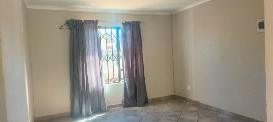 3 Bedroom Property for Sale in Wilfordon Gauteng