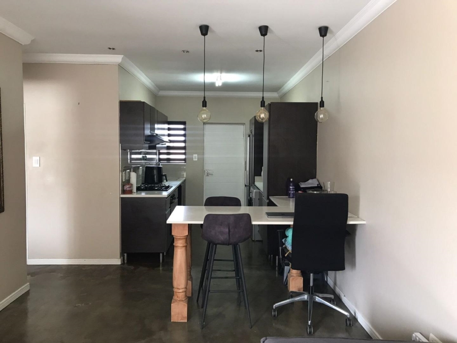 2 Bedroom Property for Sale in Gleneagles Gauteng