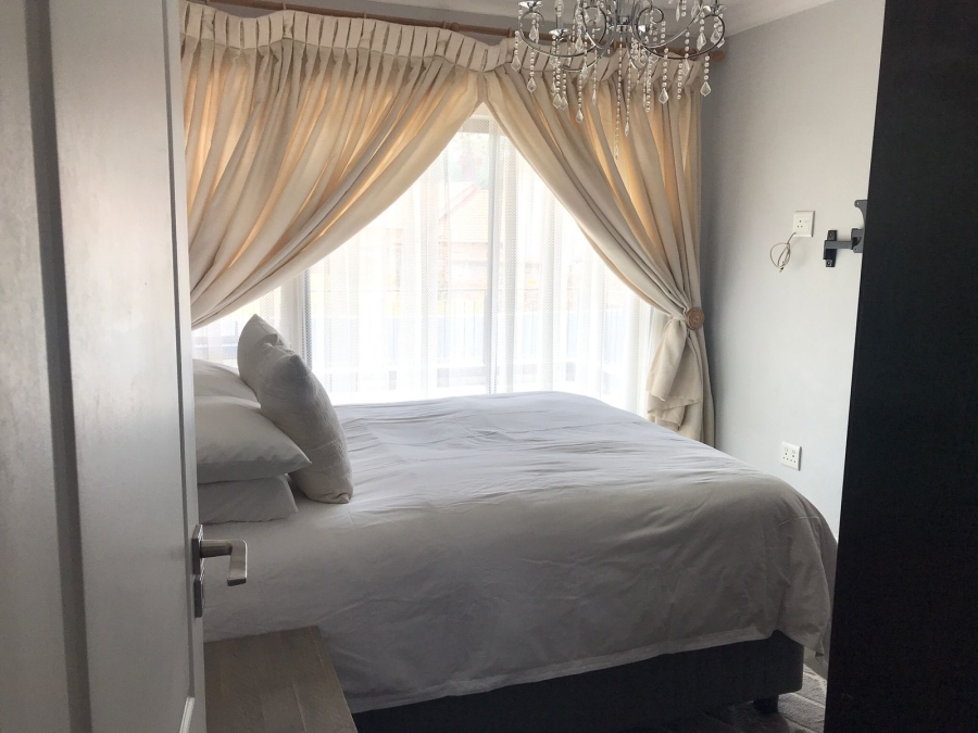 2 Bedroom Property for Sale in Gleneagles Gauteng