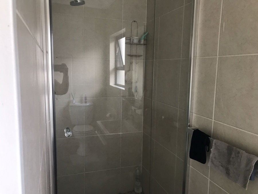 2 Bedroom Property for Sale in Gleneagles Gauteng