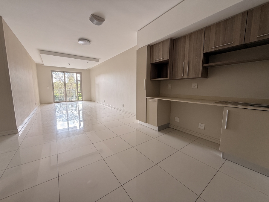 To Let 2 Bedroom Property for Rent in Rosebank Gauteng