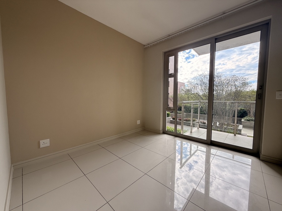 To Let 2 Bedroom Property for Rent in Rosebank Gauteng