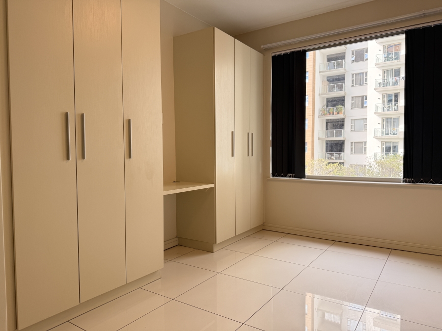 To Let 2 Bedroom Property for Rent in Rosebank Gauteng