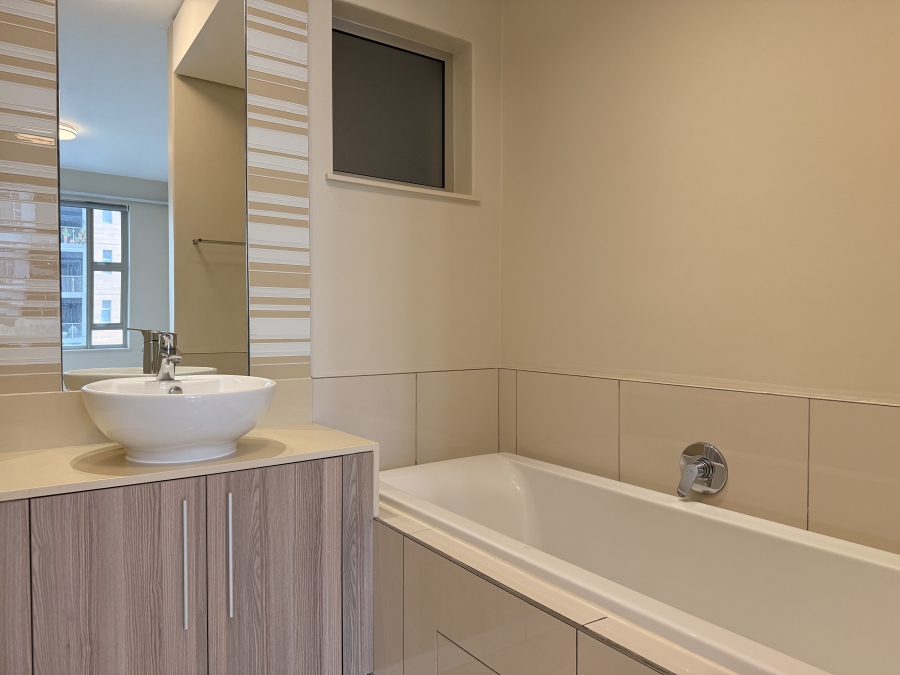 To Let 2 Bedroom Property for Rent in Rosebank Gauteng