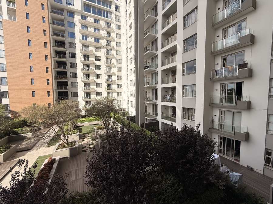 To Let 2 Bedroom Property for Rent in Rosebank Gauteng