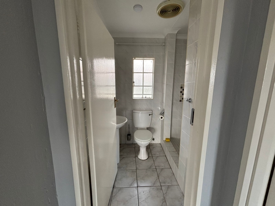 2 Bedroom Property for Sale in Eden Glen Gauteng