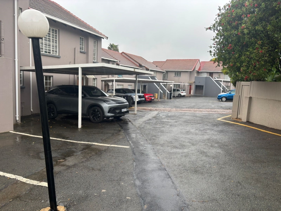 2 Bedroom Property for Sale in Eden Glen Gauteng