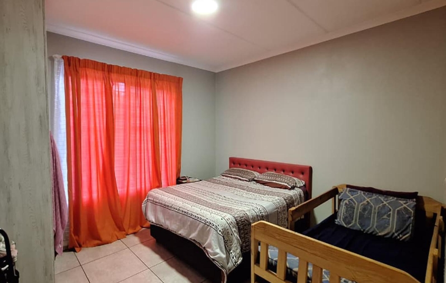 2 Bedroom Property for Sale in Eveleigh Gauteng