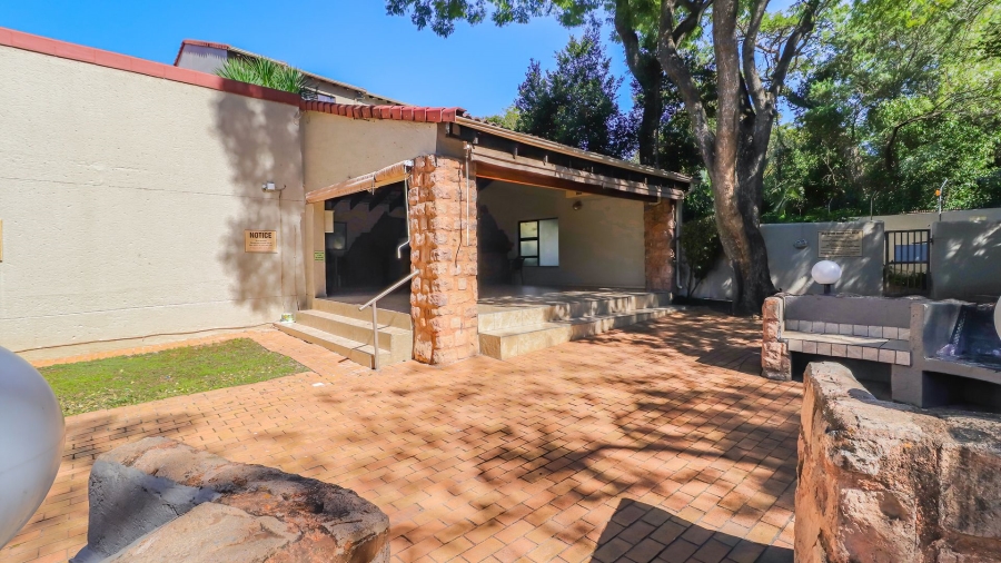 2 Bedroom Property for Sale in Morningside Gauteng