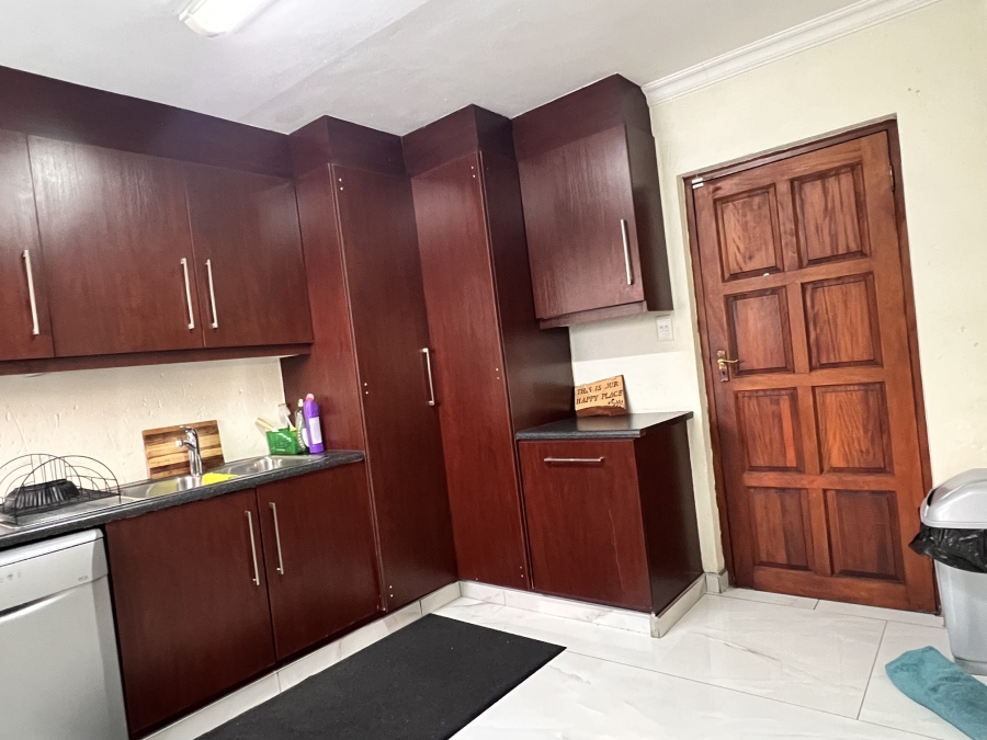 4 Bedroom Property for Sale in Vanderbijlpark SW 5 Gauteng
