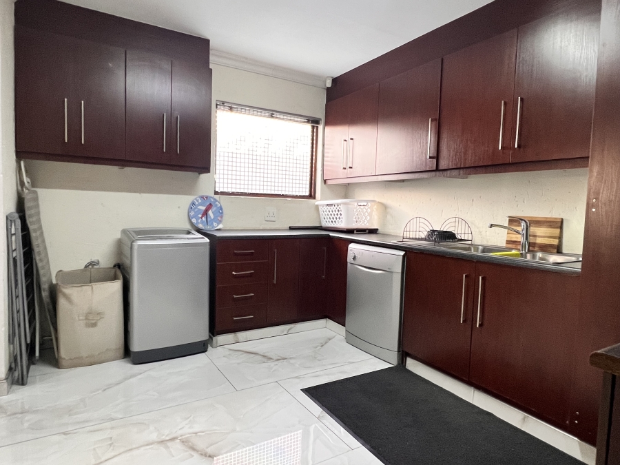 4 Bedroom Property for Sale in Vanderbijlpark SW 5 Gauteng