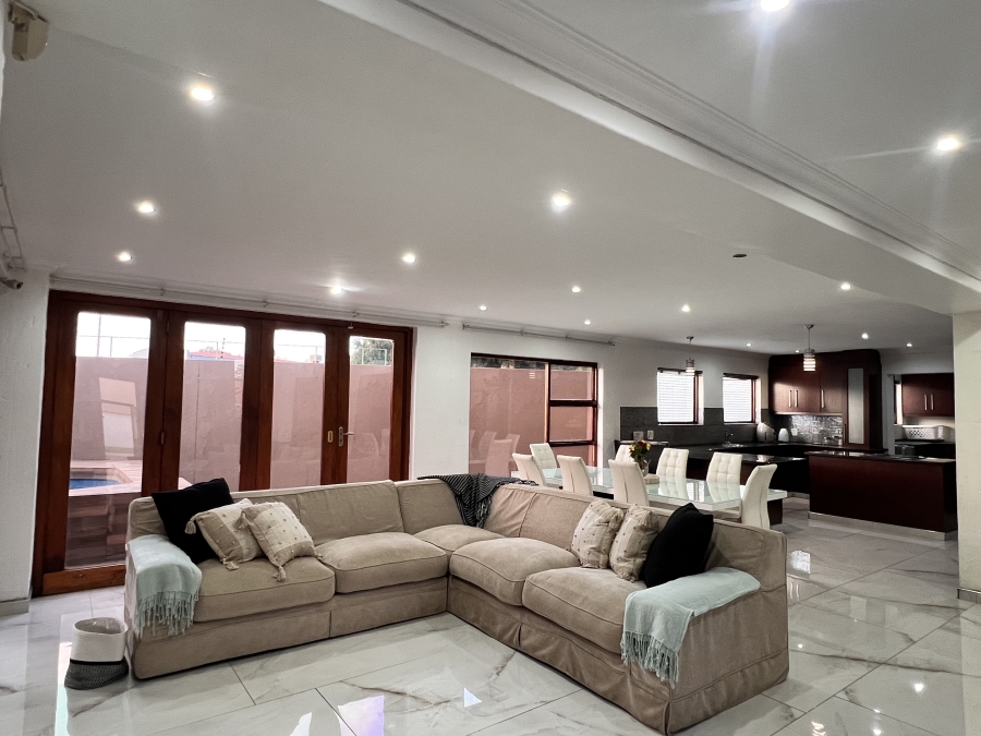 4 Bedroom Property for Sale in Vanderbijlpark SW 5 Gauteng