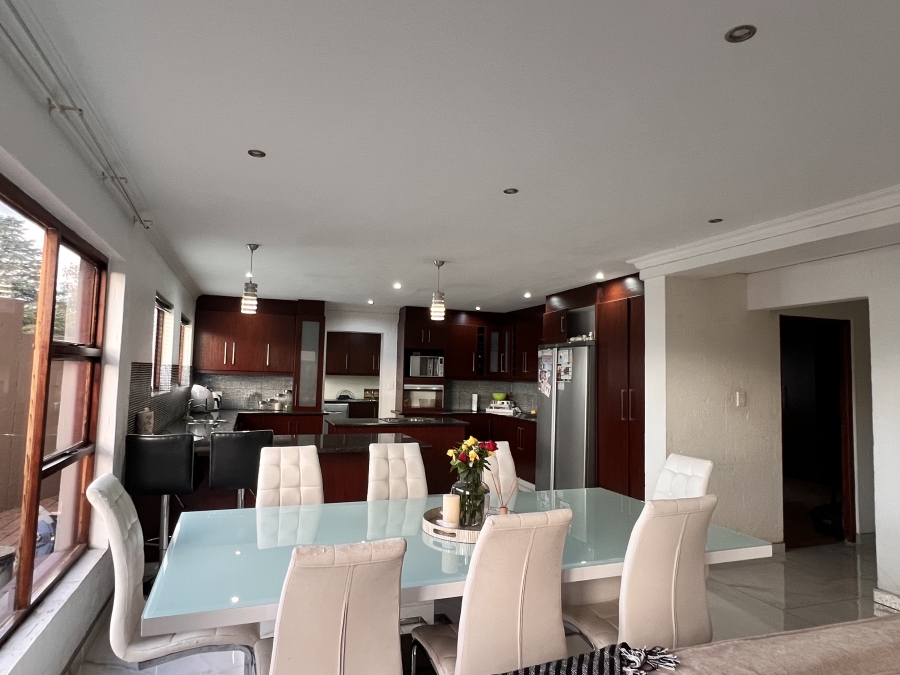 4 Bedroom Property for Sale in Vanderbijlpark SW 5 Gauteng