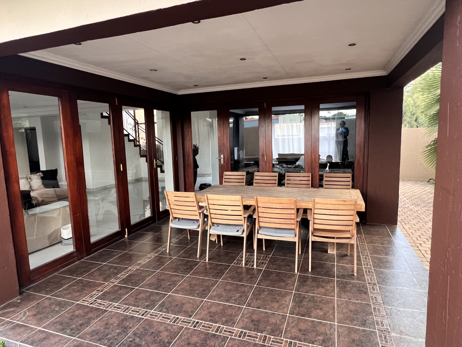 4 Bedroom Property for Sale in Vanderbijlpark SW 5 Gauteng