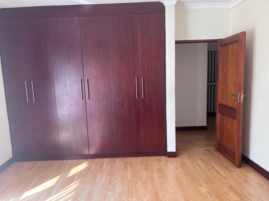 4 Bedroom Property for Sale in Vanderbijlpark SW 5 Gauteng