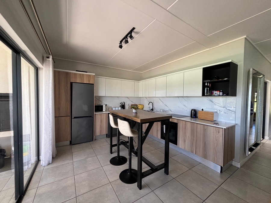 3 Bedroom Property for Sale in Waterfall Gauteng
