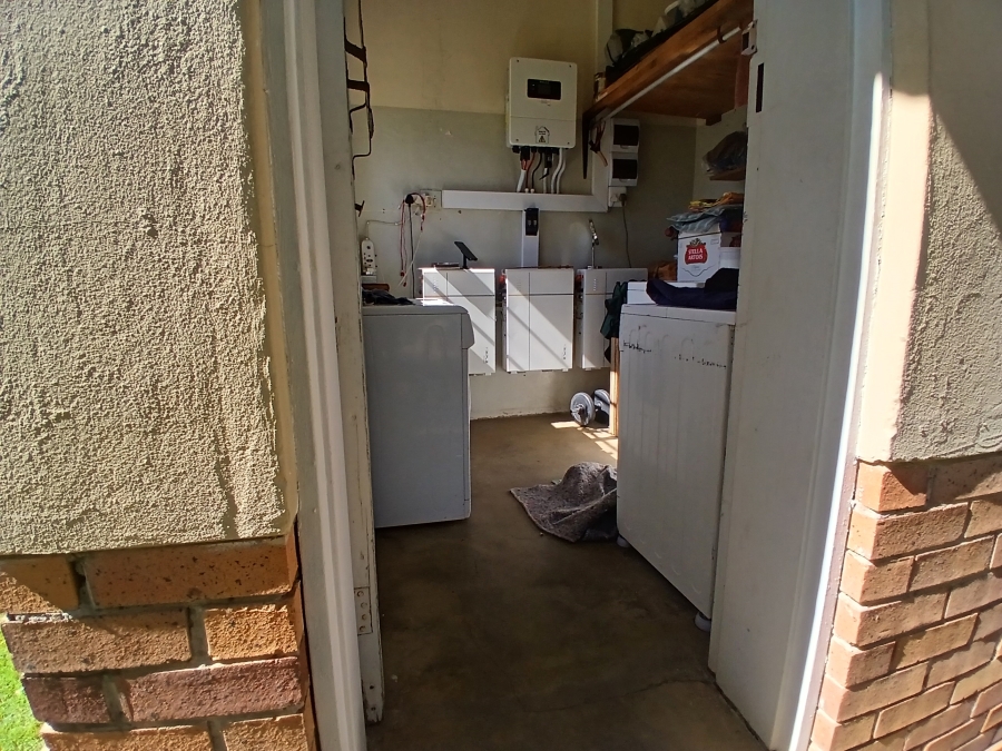 4 Bedroom Property for Sale in Dunnottar Gauteng