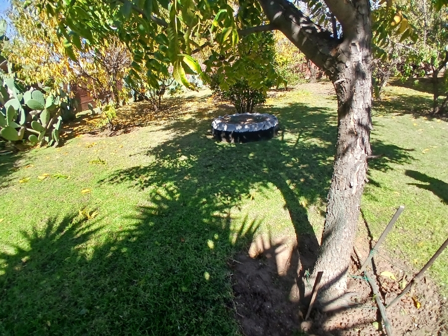 4 Bedroom Property for Sale in Dunnottar Gauteng