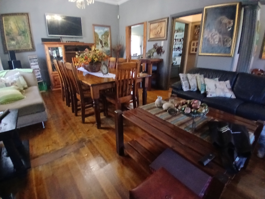 4 Bedroom Property for Sale in Dunnottar Gauteng