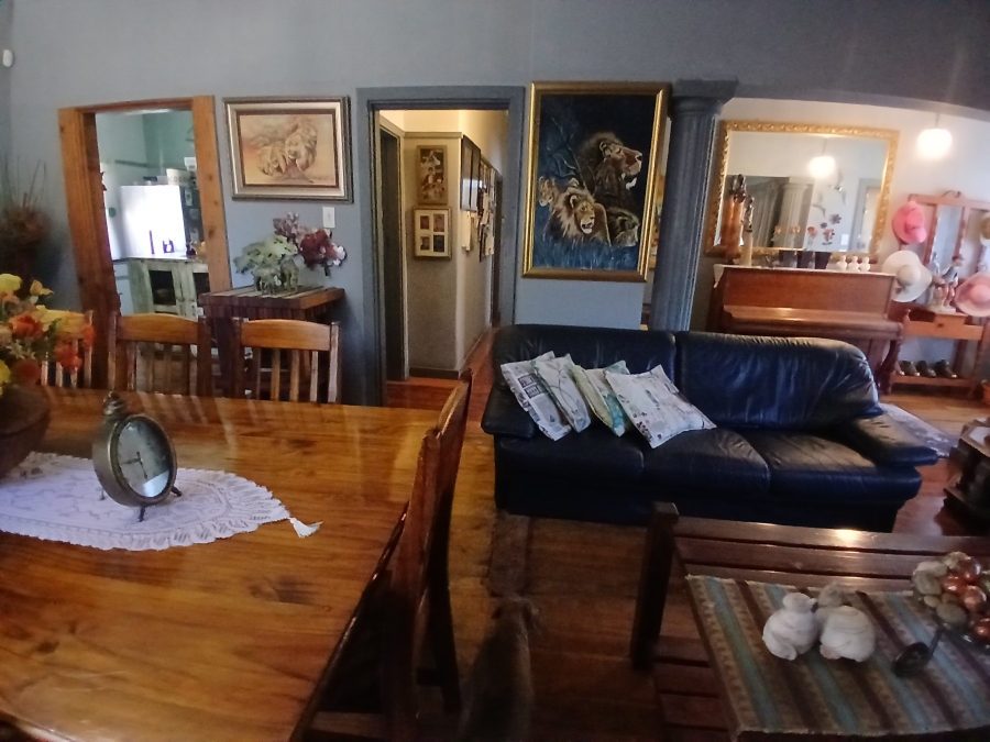 4 Bedroom Property for Sale in Dunnottar Gauteng