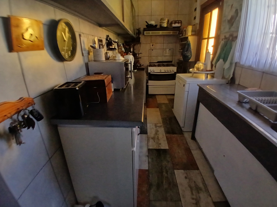 4 Bedroom Property for Sale in Dunnottar Gauteng