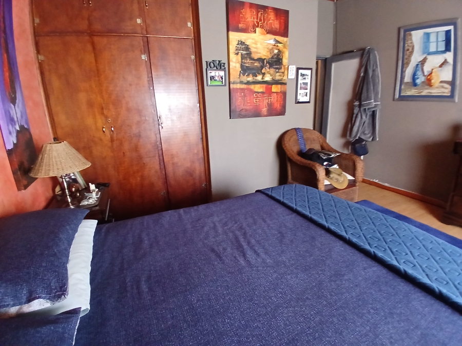 4 Bedroom Property for Sale in Dunnottar Gauteng
