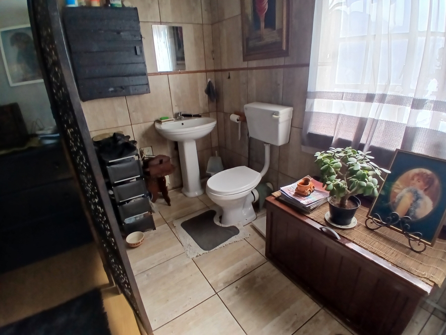 4 Bedroom Property for Sale in Dunnottar Gauteng
