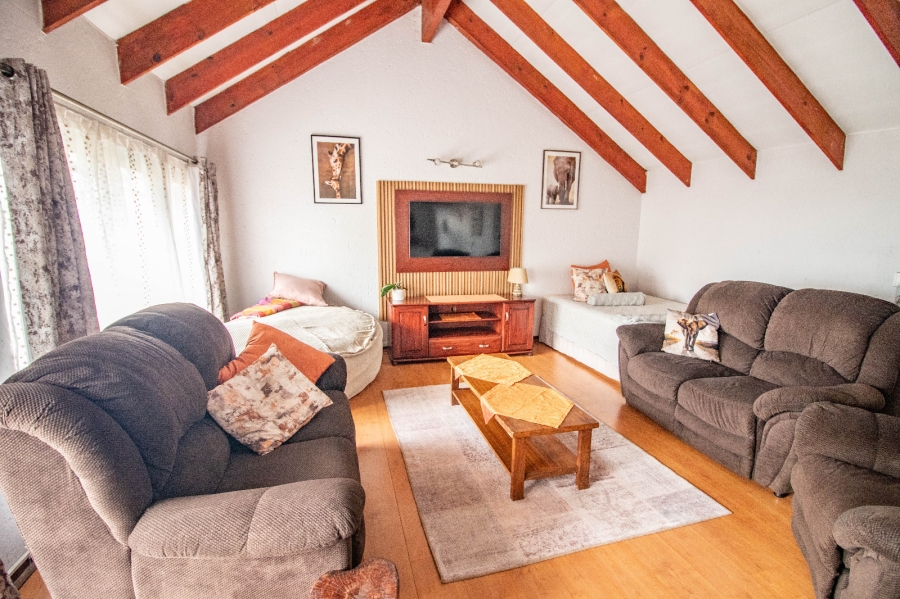 3 Bedroom Property for Sale in Glen Marais Gauteng