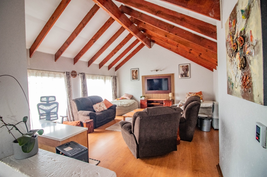 3 Bedroom Property for Sale in Glen Marais Gauteng