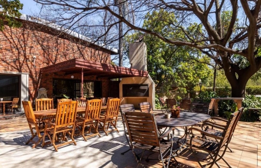 33 Bedroom Property for Sale in Erasmusrand Gauteng