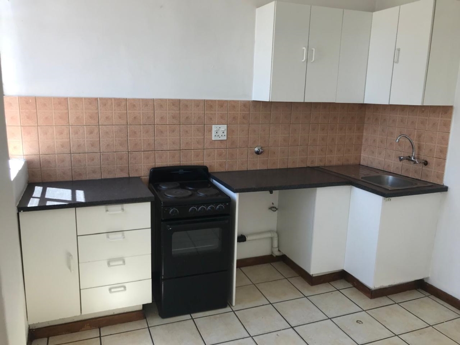 1 Bedroom Property for Sale in Booysens Gauteng