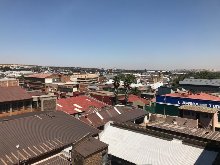 1 Bedroom Property for Sale in Booysens Gauteng
