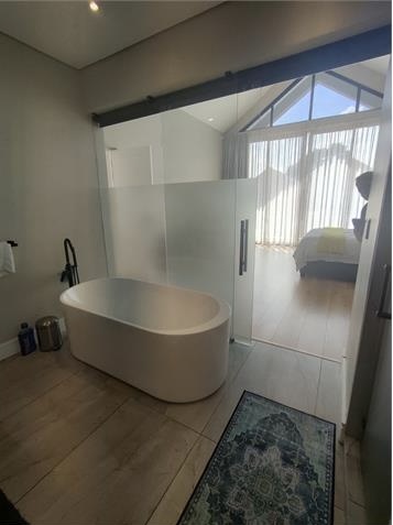 To Let 4 Bedroom Property for Rent in Neighbourhood Estate Gauteng
