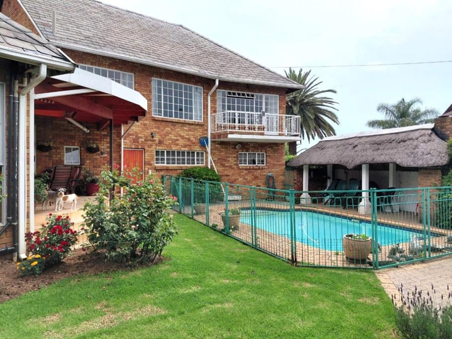 4 Bedroom Property for Sale in Essexwold Gauteng