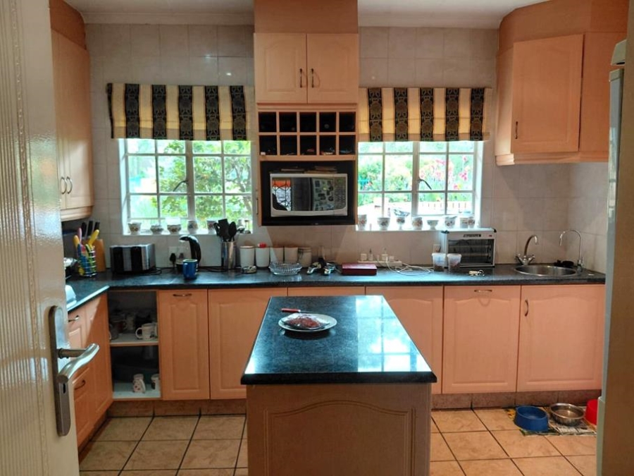 4 Bedroom Property for Sale in Essexwold Gauteng