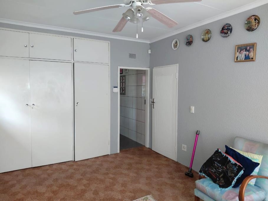 4 Bedroom Property for Sale in Essexwold Gauteng