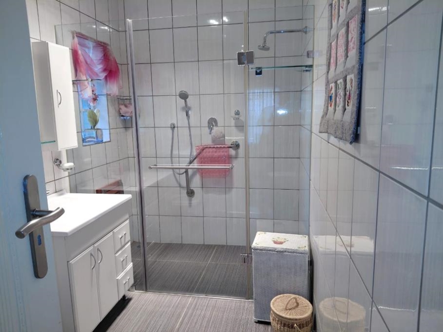 4 Bedroom Property for Sale in Essexwold Gauteng