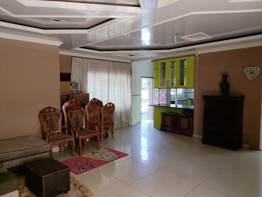 3 Bedroom Property for Sale in Birch Acres Gauteng