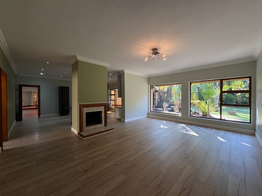 5 Bedroom Property for Sale in Selcourt Gauteng