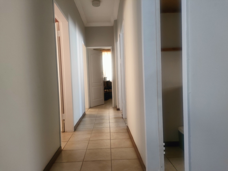 To Let 3 Bedroom Property for Rent in Silverton Gauteng