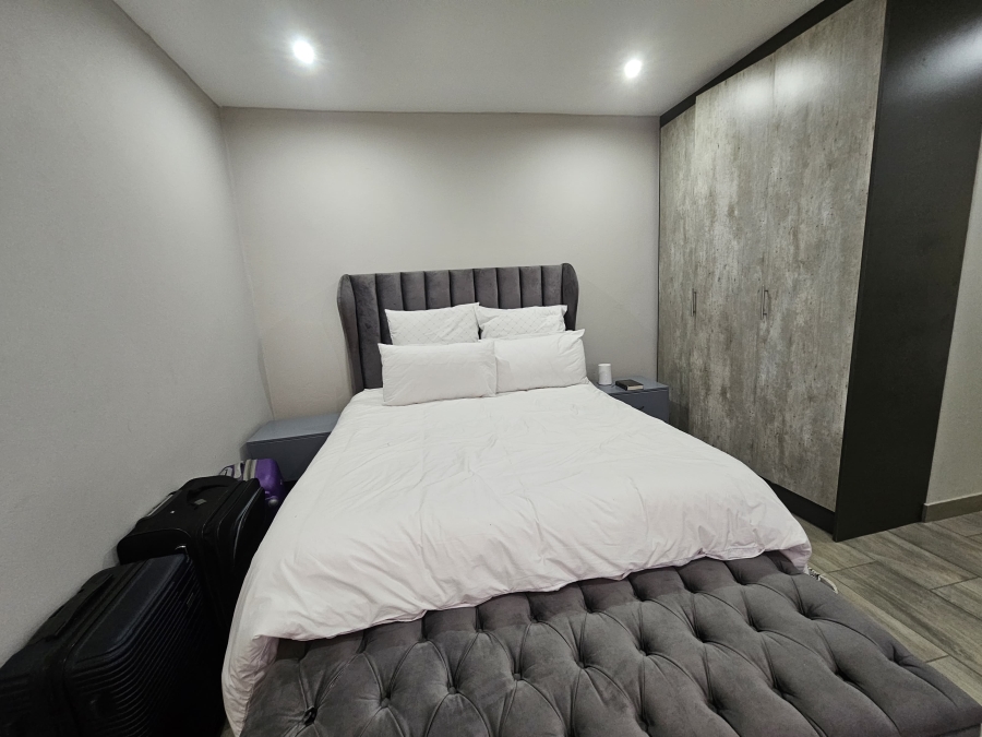 To Let 2 Bedroom Property for Rent in Kensington B Gauteng
