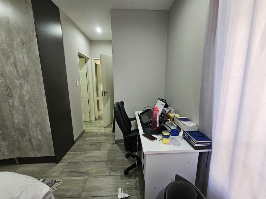 To Let 2 Bedroom Property for Rent in Kensington B Gauteng