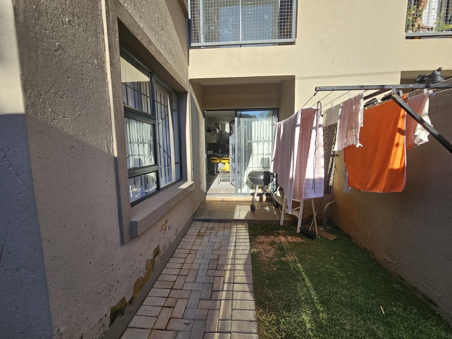 To Let 2 Bedroom Property for Rent in Kensington B Gauteng